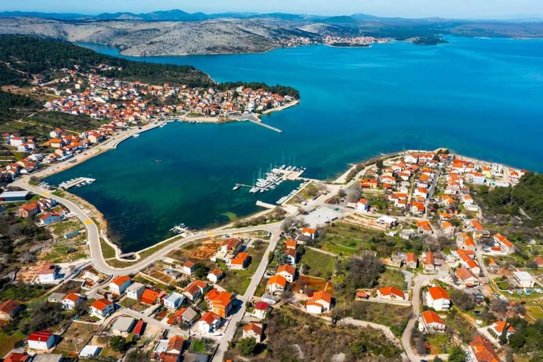 Arija Apartamento Bilice Exterior foto